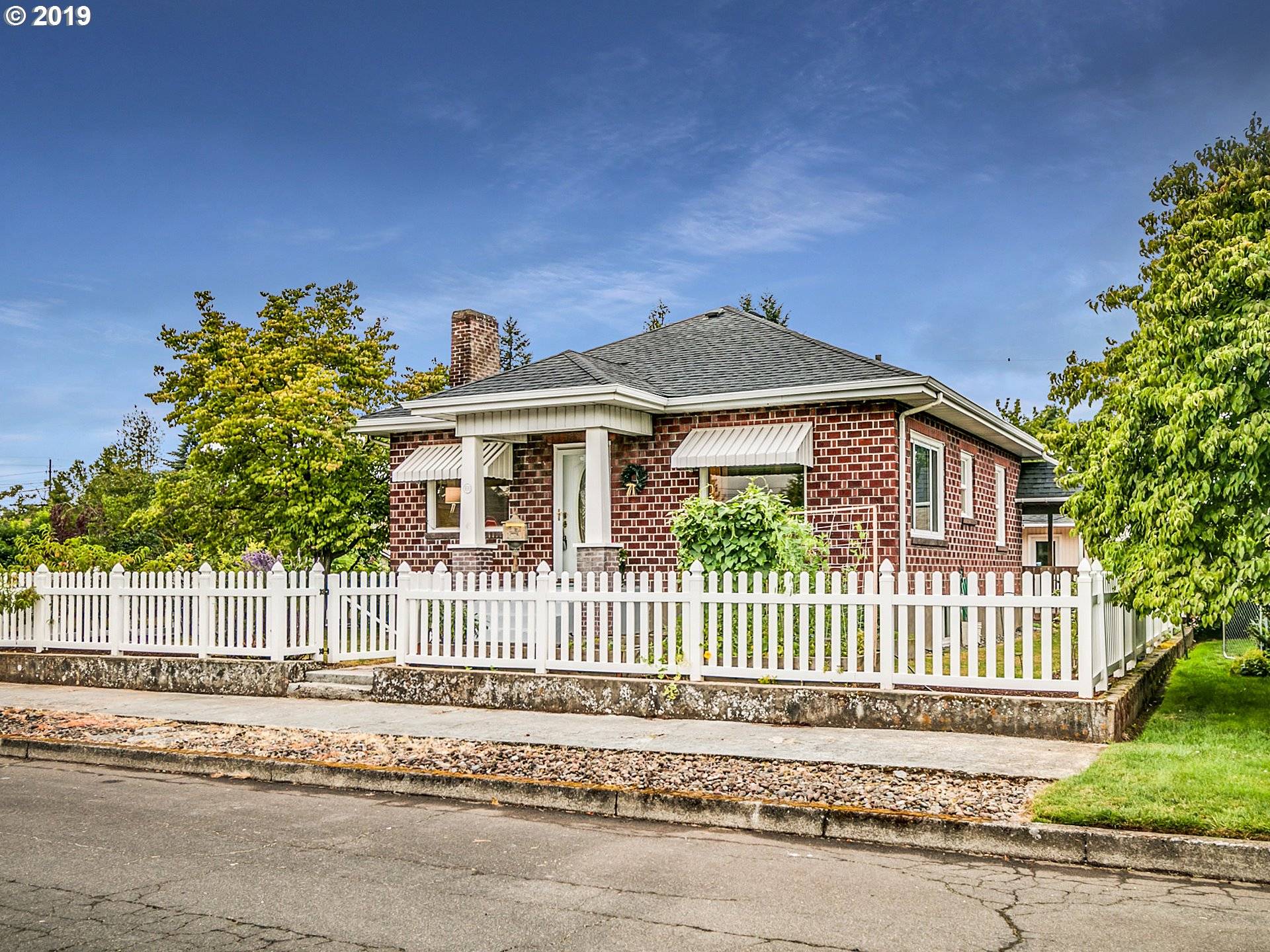 Vancouver, WA 98663,100 E 40TH ST