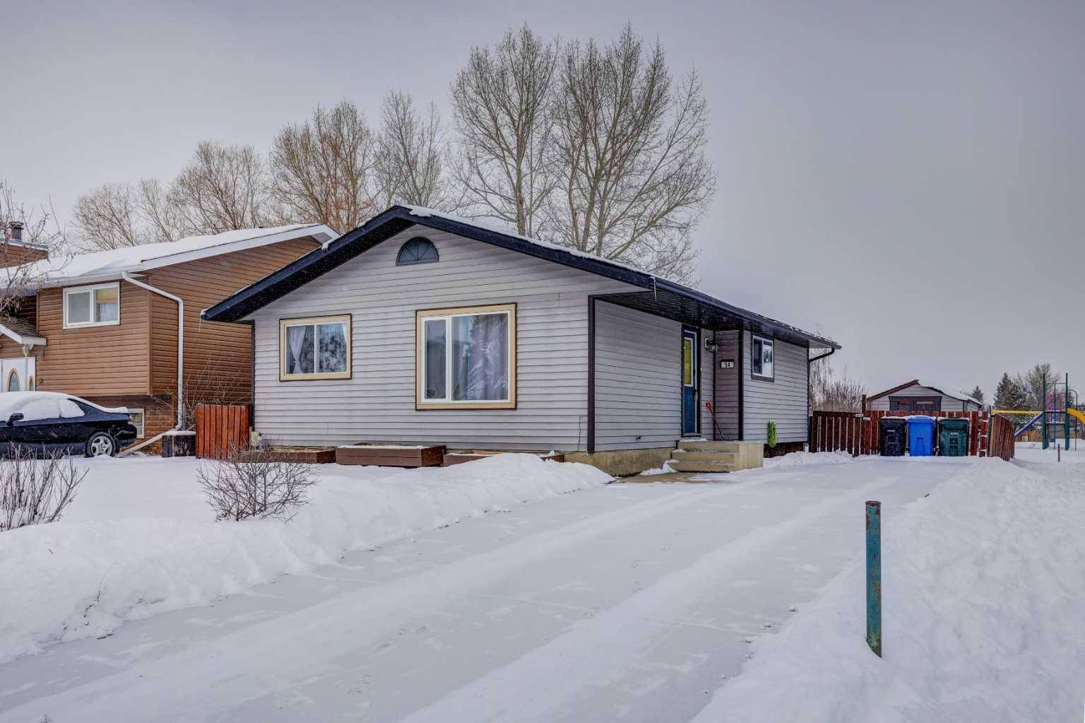 Didsbury, AB T0M 0W0,54 Southridge CRES