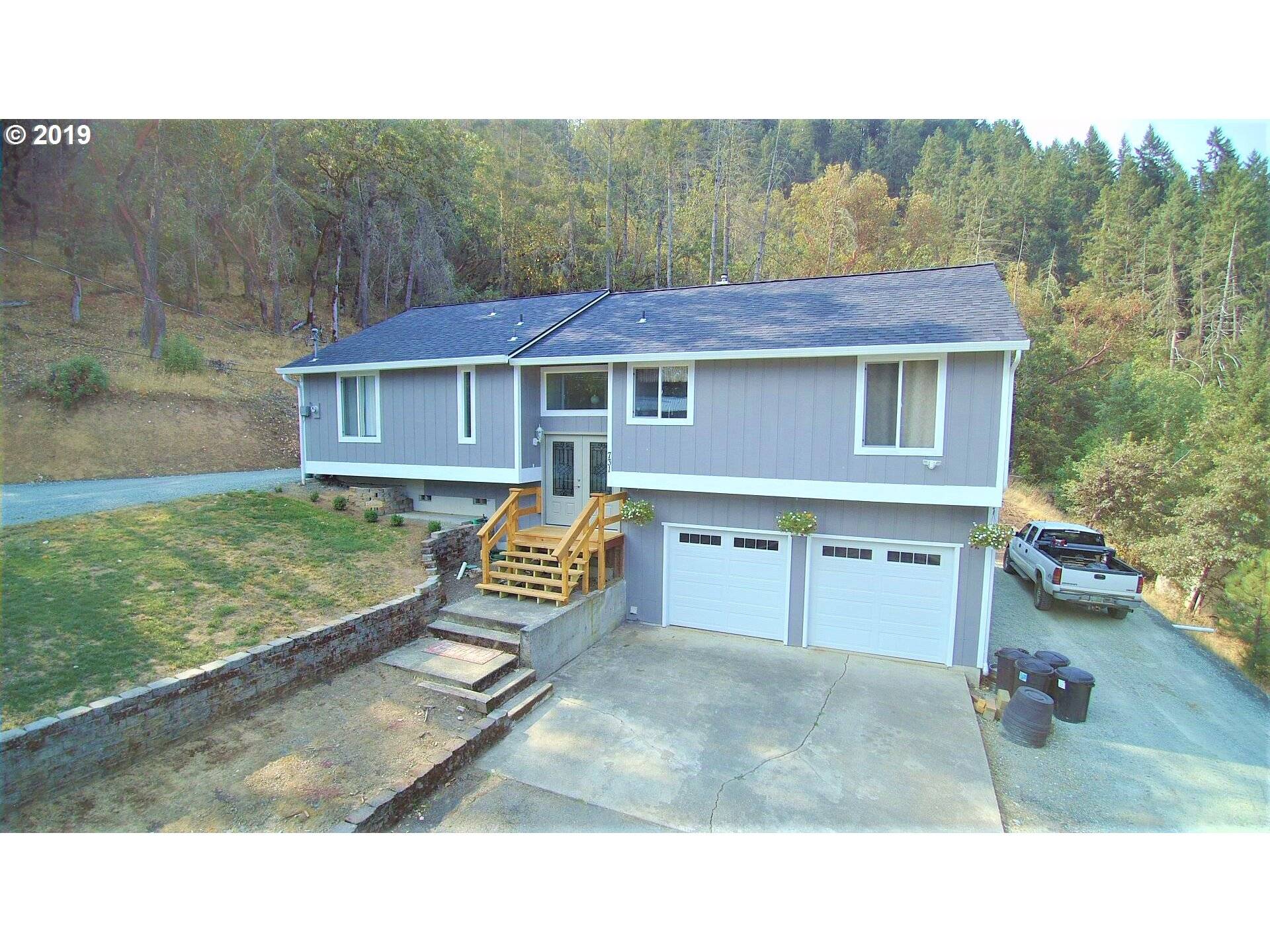 Myrtle Creek, OR 97457,731 JODEE ST