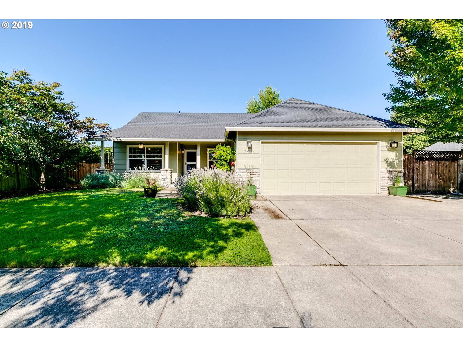 Eugene, OR 97404,3840 PATRICIA ST