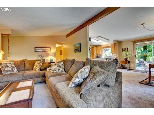 Corbett, OR 97019,37000 E HIST COLUMBIA RIVER HWY