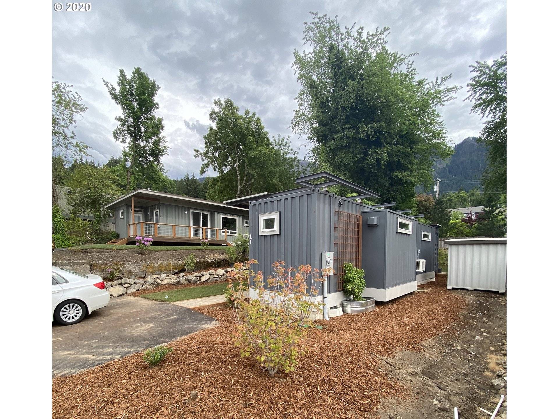 Cascade Locks, OR 97014,11 SW REGULATOR ST