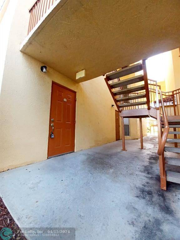 Tamarac, FL 33321,7650 Westwood Dr  #516