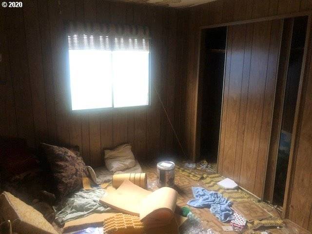 Jefferson, OR 97352,726 S SUNRISE DR