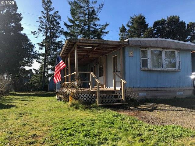 Florence, OR 97439,1699 27TH ST #9
