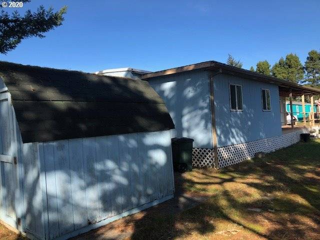 Florence, OR 97439,1699 27TH ST #9