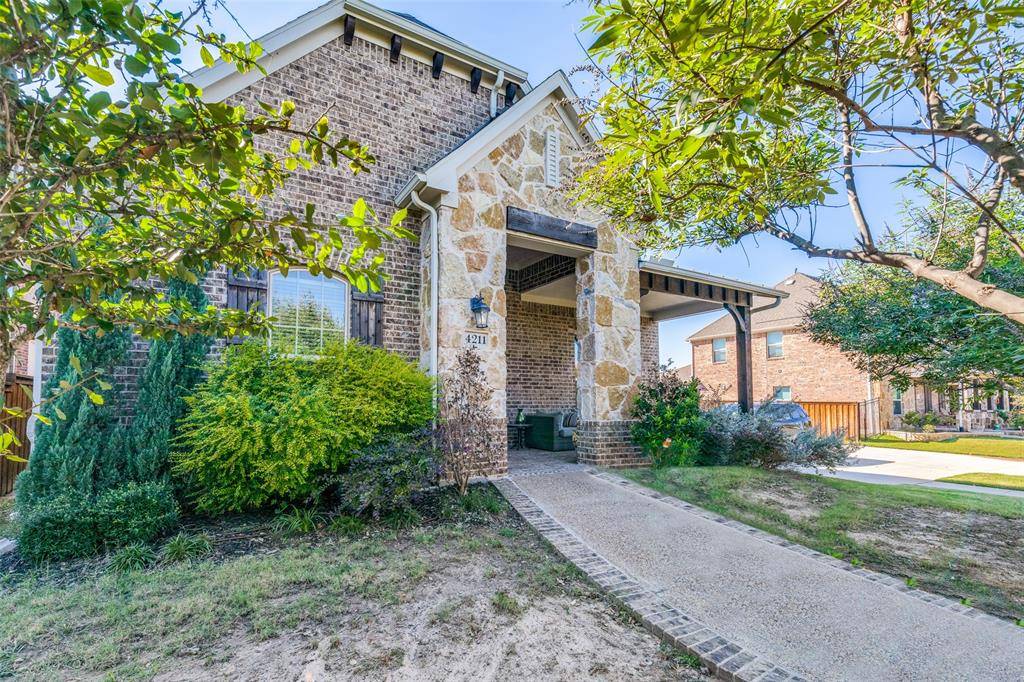 Arlington, TX 76005,4211 Peach Blossom Drive