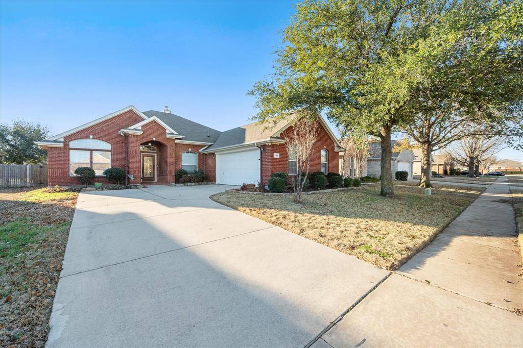 Grand Prairie, TX 75052,5911 Prairie View Court