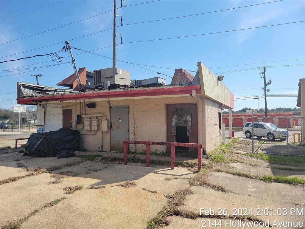 Shreveport, LA 71108,2144 Hollywood Avenue