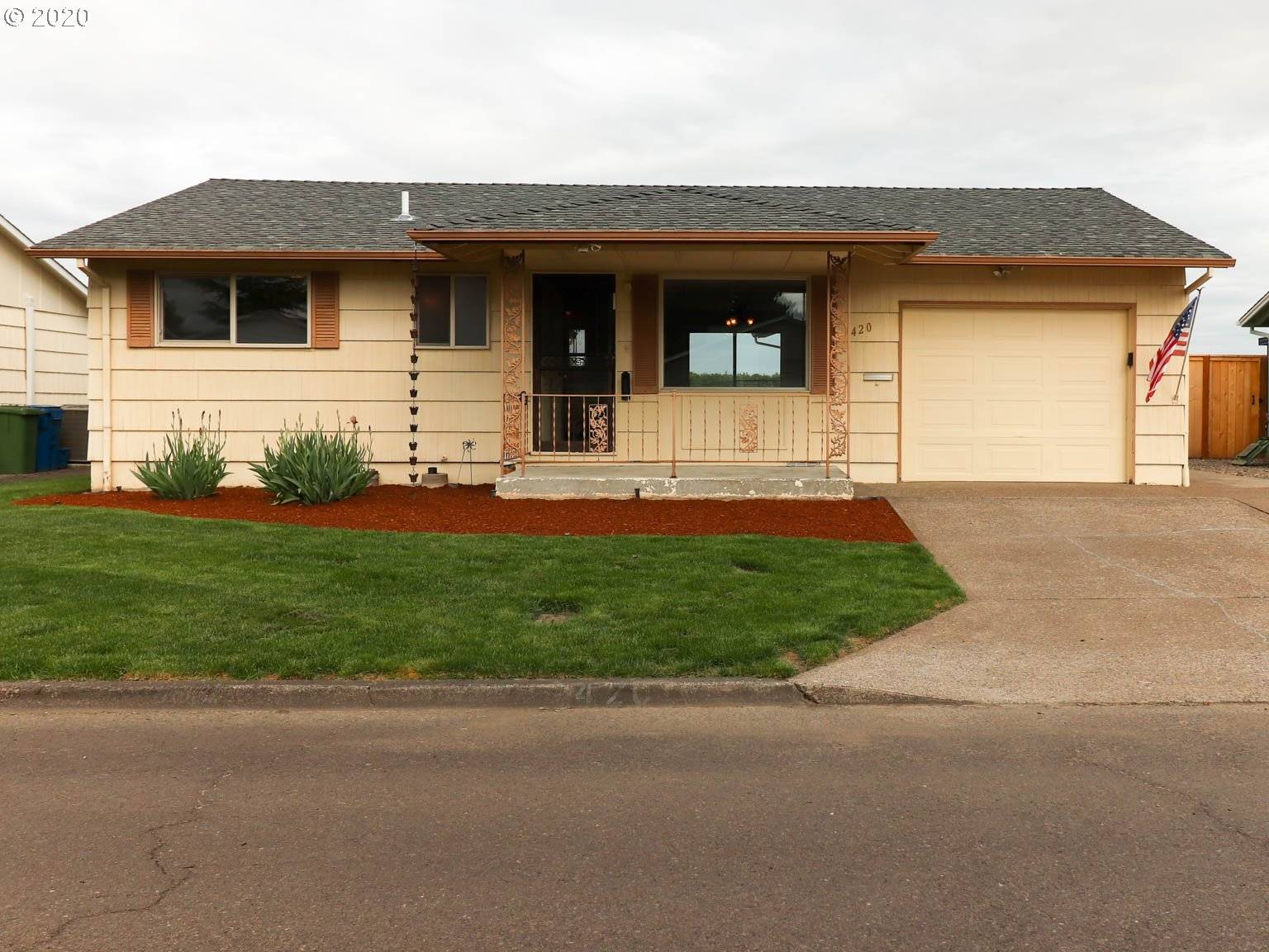 Woodburn, OR 97071,420 S CASCADE DR