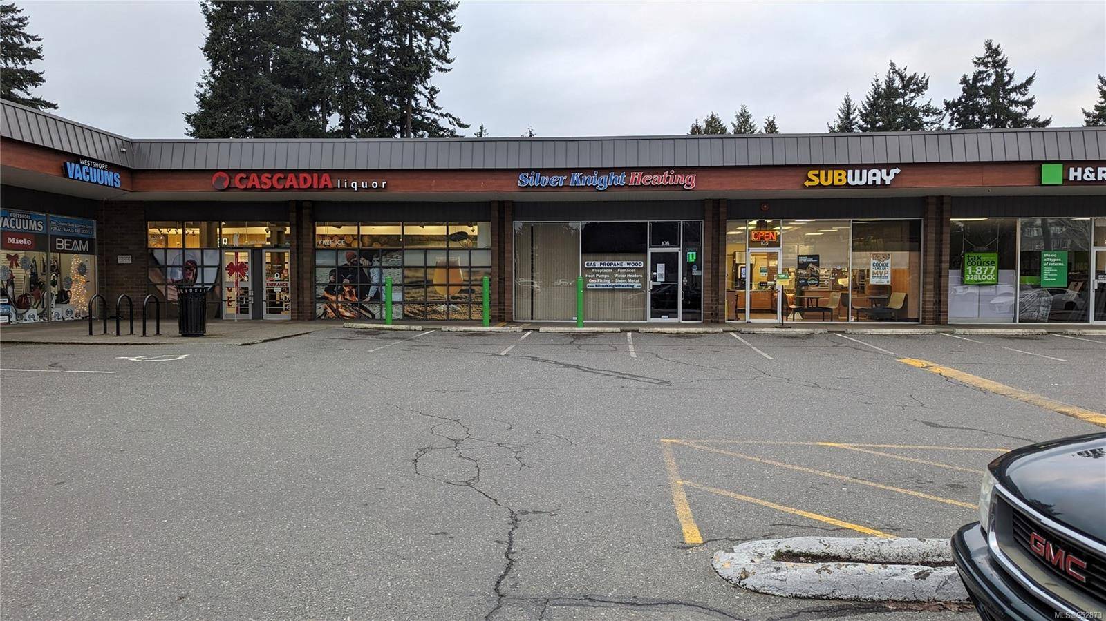 Colwood, BC V9B 2A6,2244 Sooke Rd #106