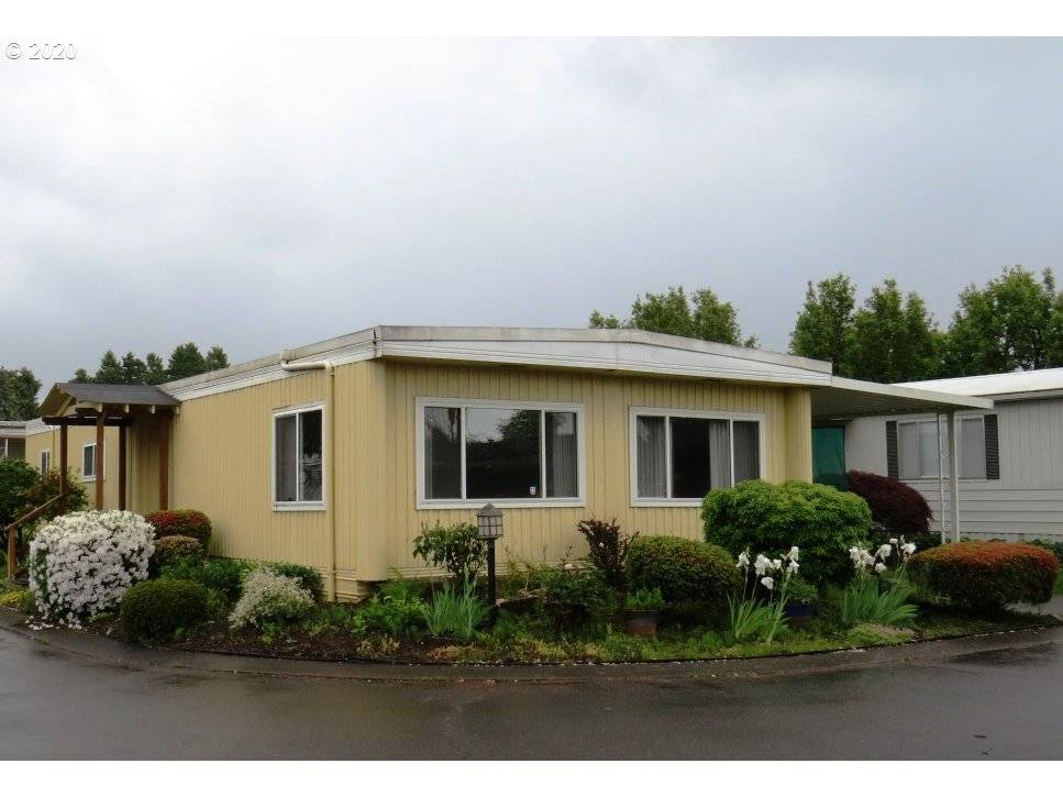 Eugene, OR 97402,1800 Lakewood CT #SP14