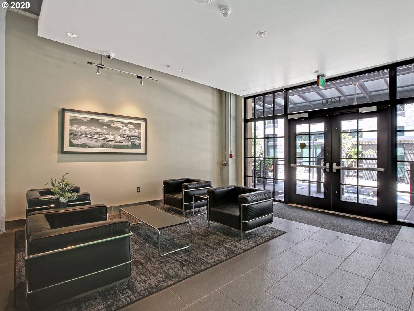 Portland, OR 97209,1400 NW IRVING ST #321