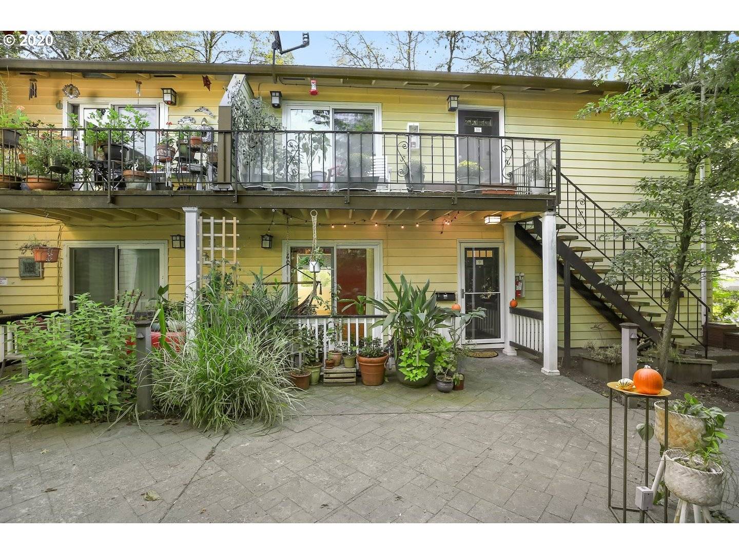 Portland, OR 97219,3531 SW TROY ST #9