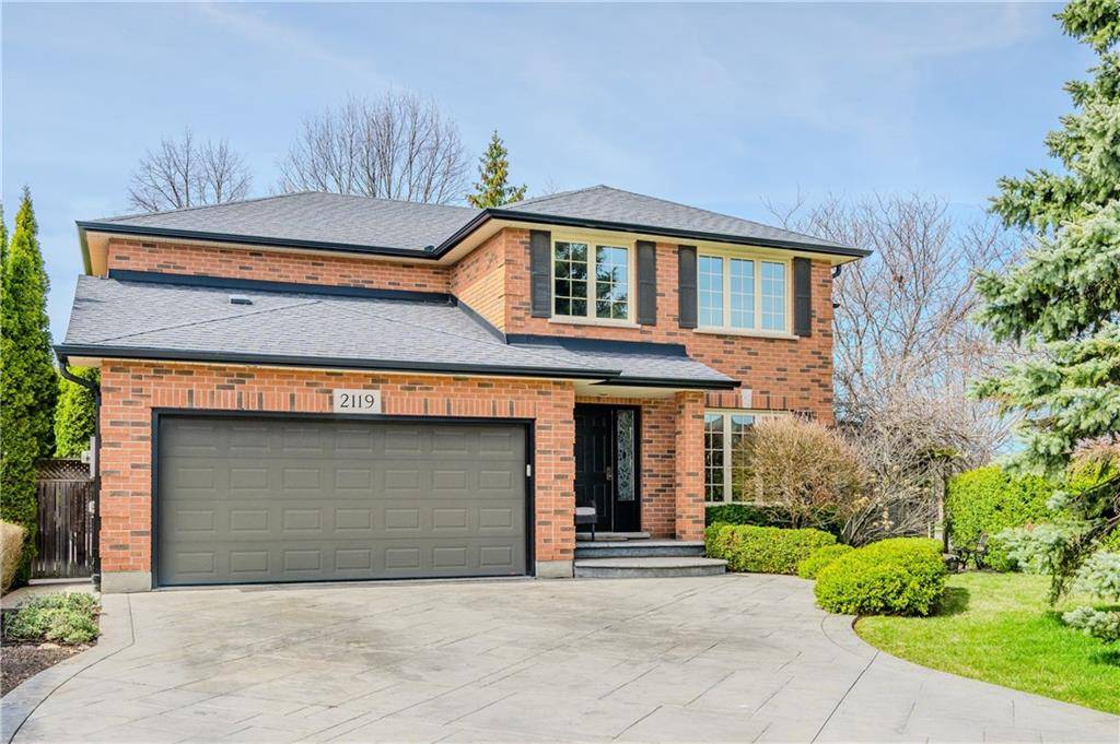 Burlington, ON L7M 2X8,2119 BERRYMAN Court