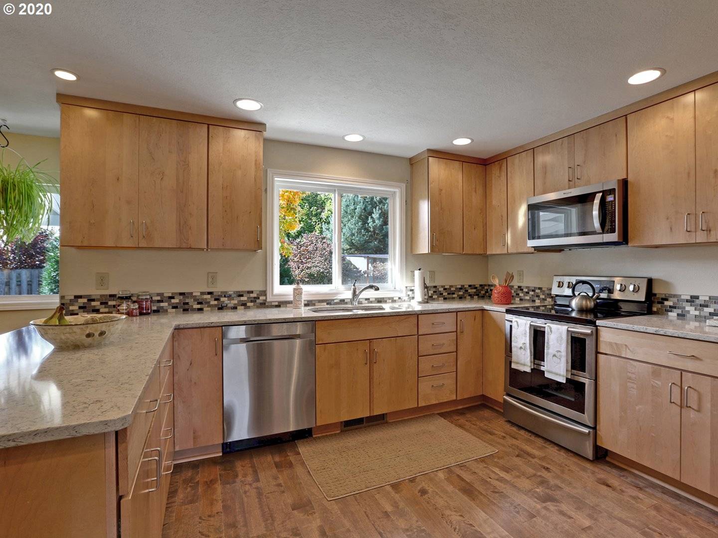 Portland, OR 97229,20840 NW WAPINITIA PL