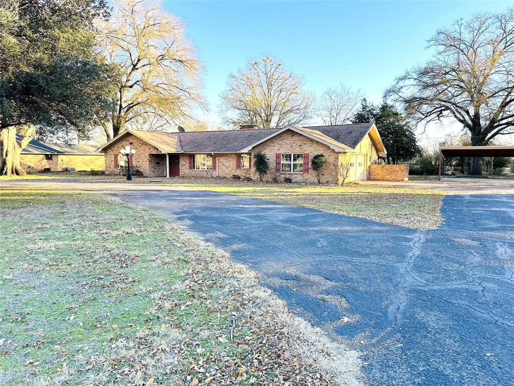 Winnsboro, TX 75494,307 W Coke Road