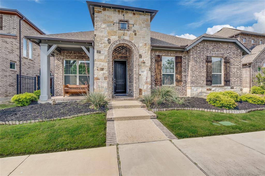 Arlington, TX 76005,903 Crystal Oak Lane