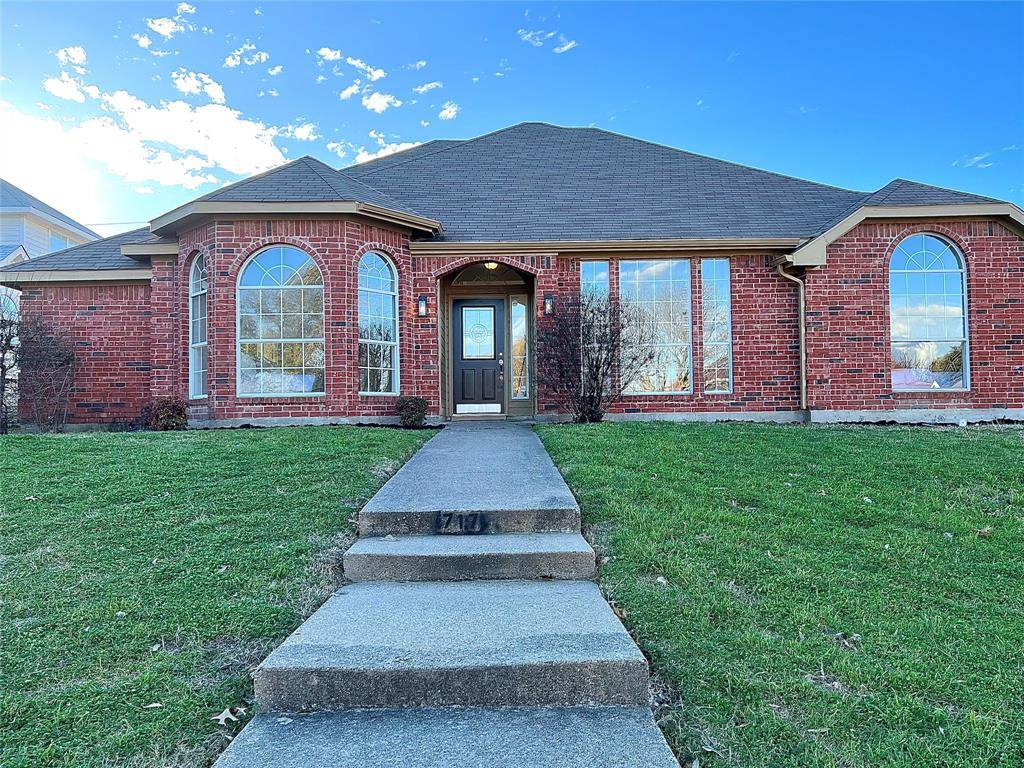 Desoto, TX 75115,717 Bridle Drive