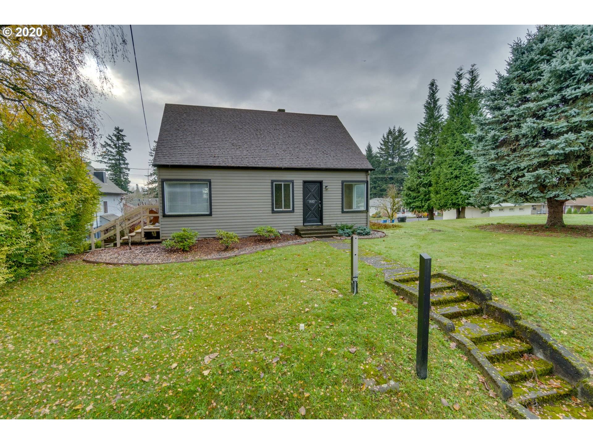 Camas, WA 98607,1524 NE 3RD AVE