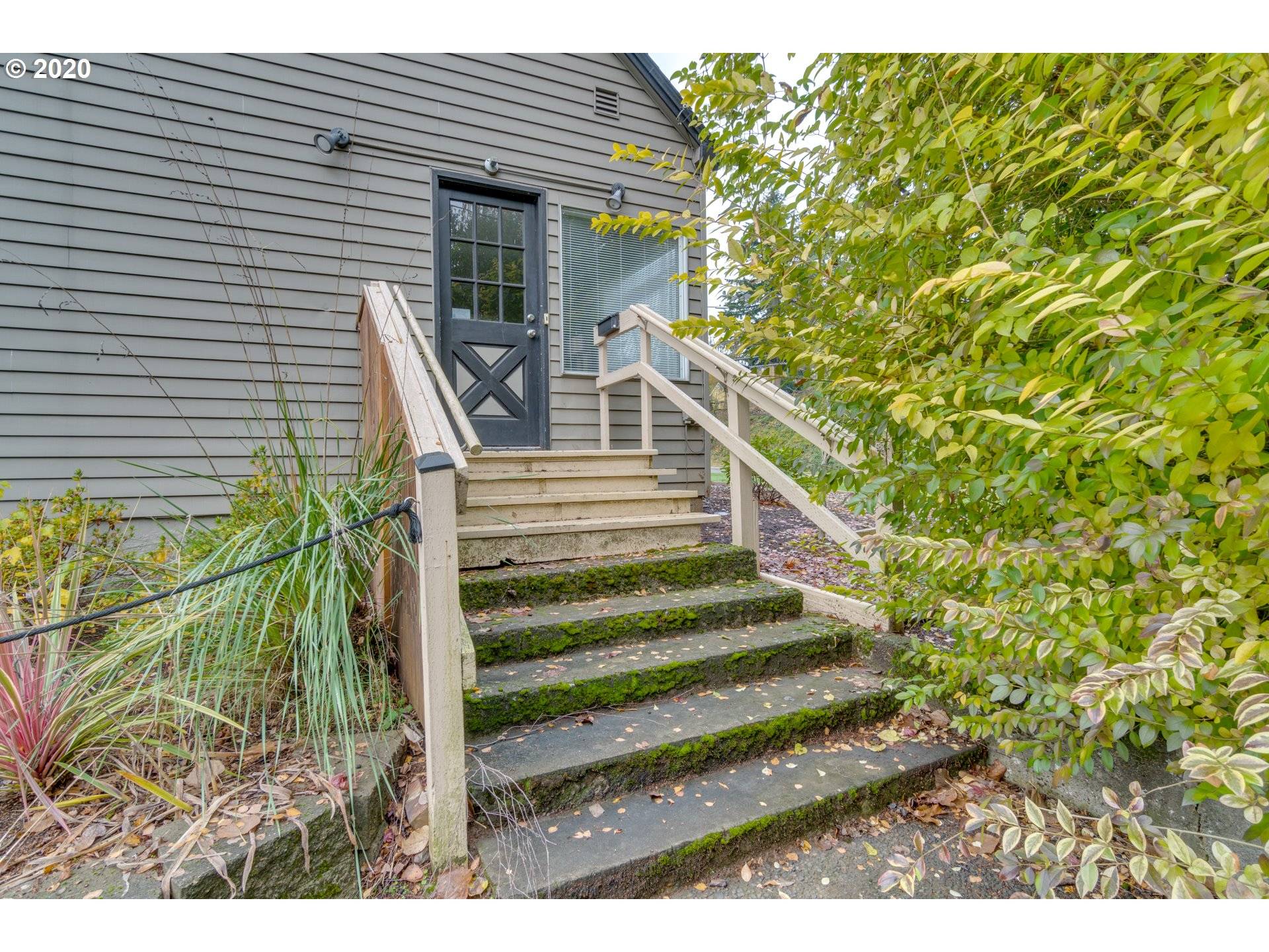 Camas, WA 98607,1524 NE 3RD AVE