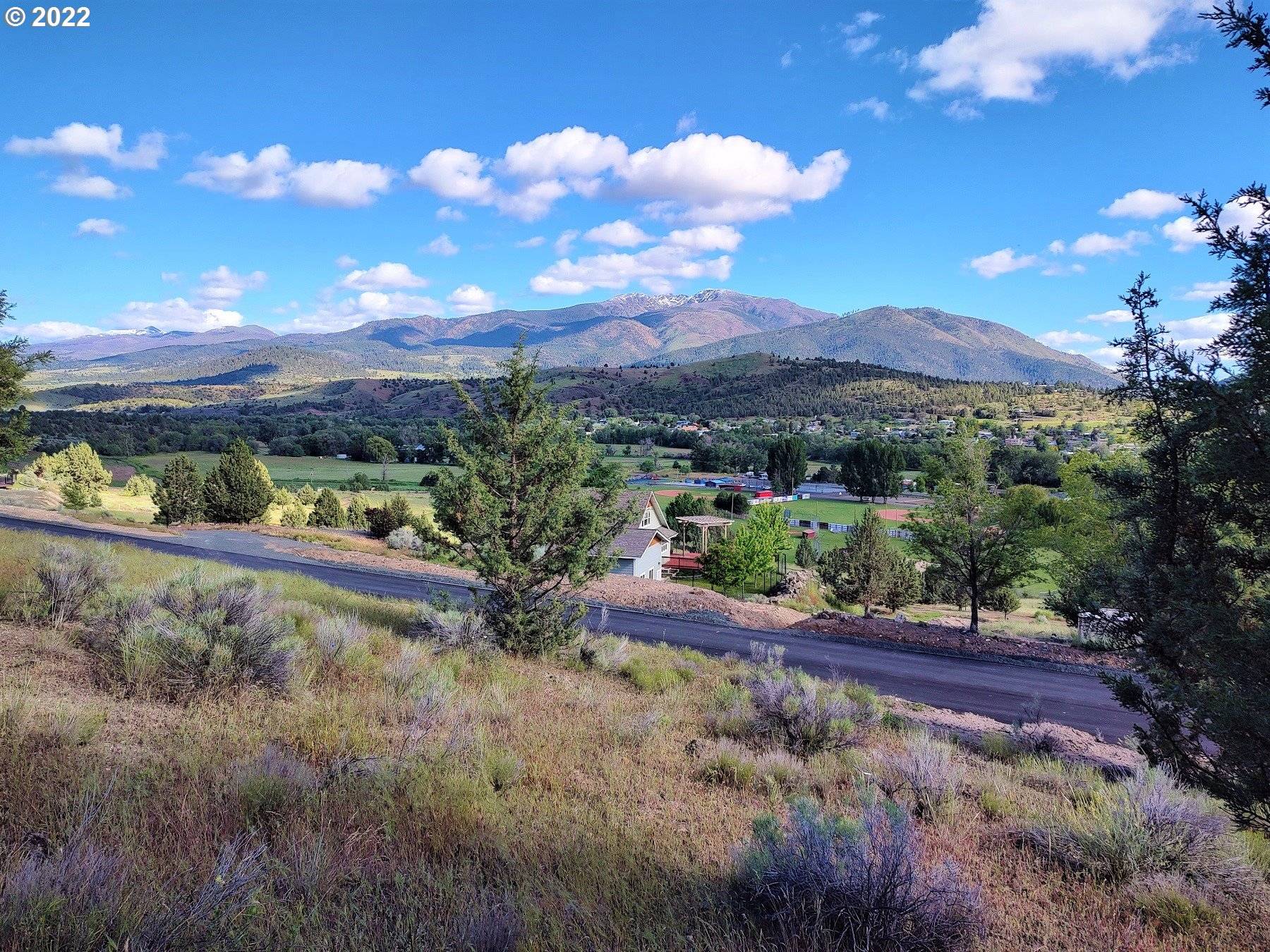 John Day, OR 97845,Charolais Heights #1