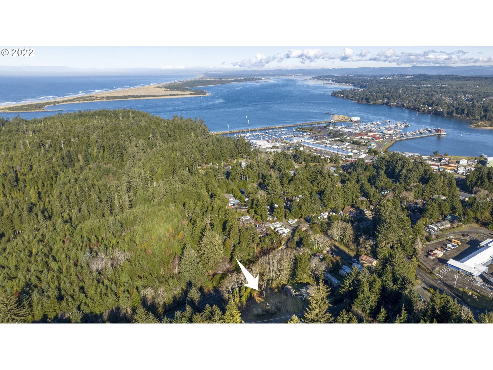 Coos Bay, OR 97420,90221 WALKER LN