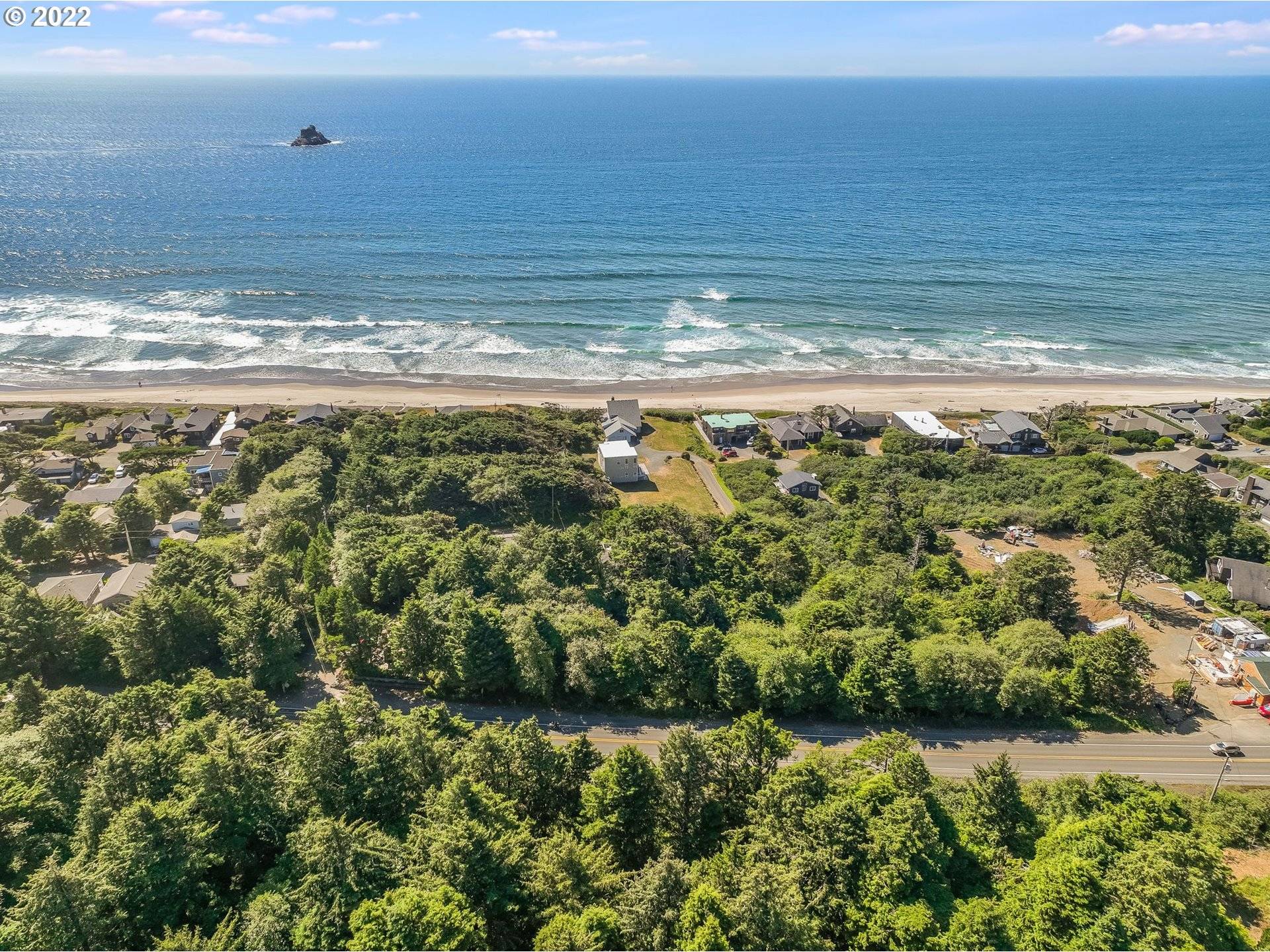 Arch Cape, OR 97102,Lion Rock