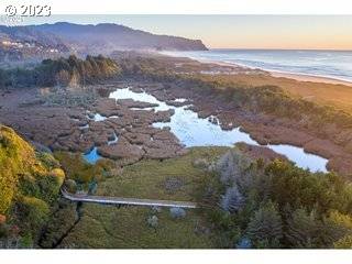 Neskowin, OR 97149,53 Pelican Point