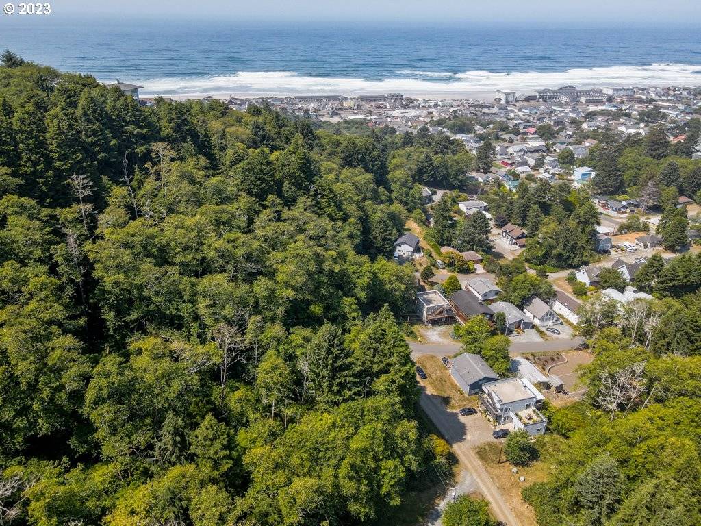 Rockaway Beach, OR 97136,S 3rd AVE