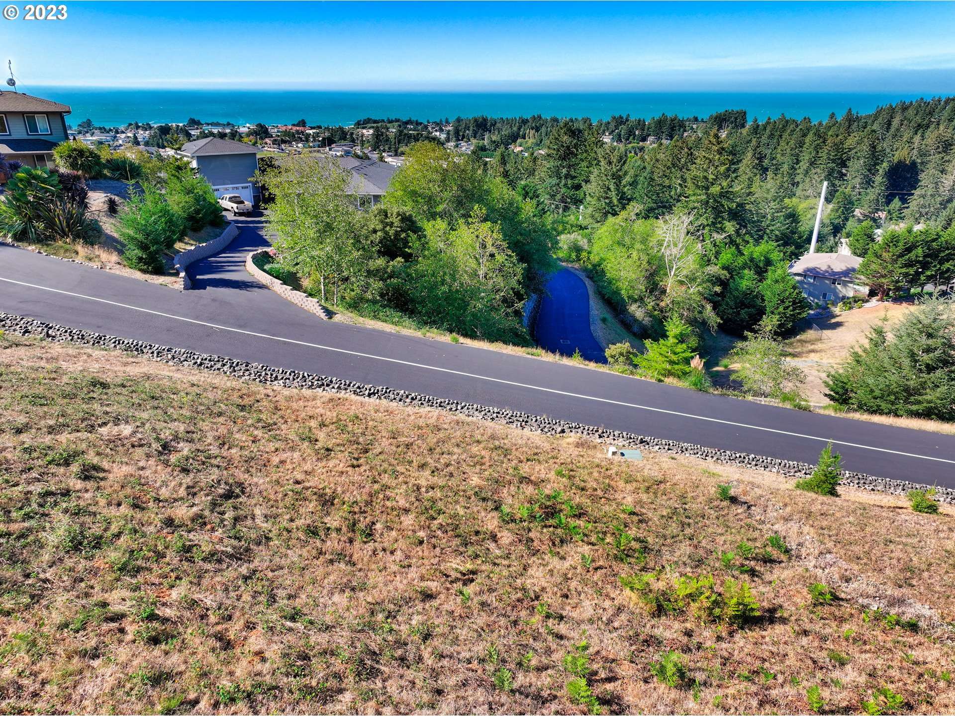 Brookings, OR 97415,PACIFIC TERRACE DR