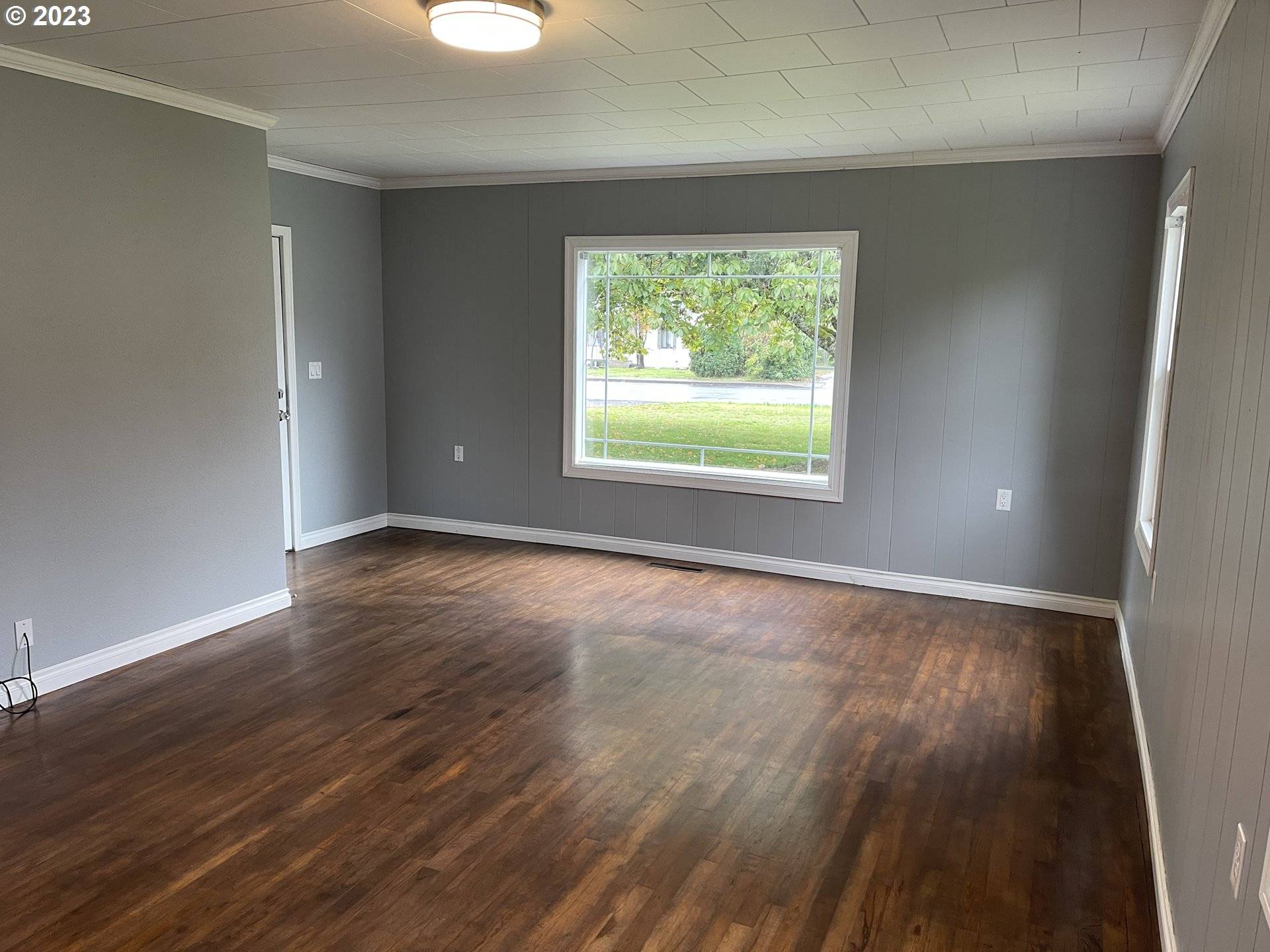 464 SE HANKEL ST, Dallas, OR 97338