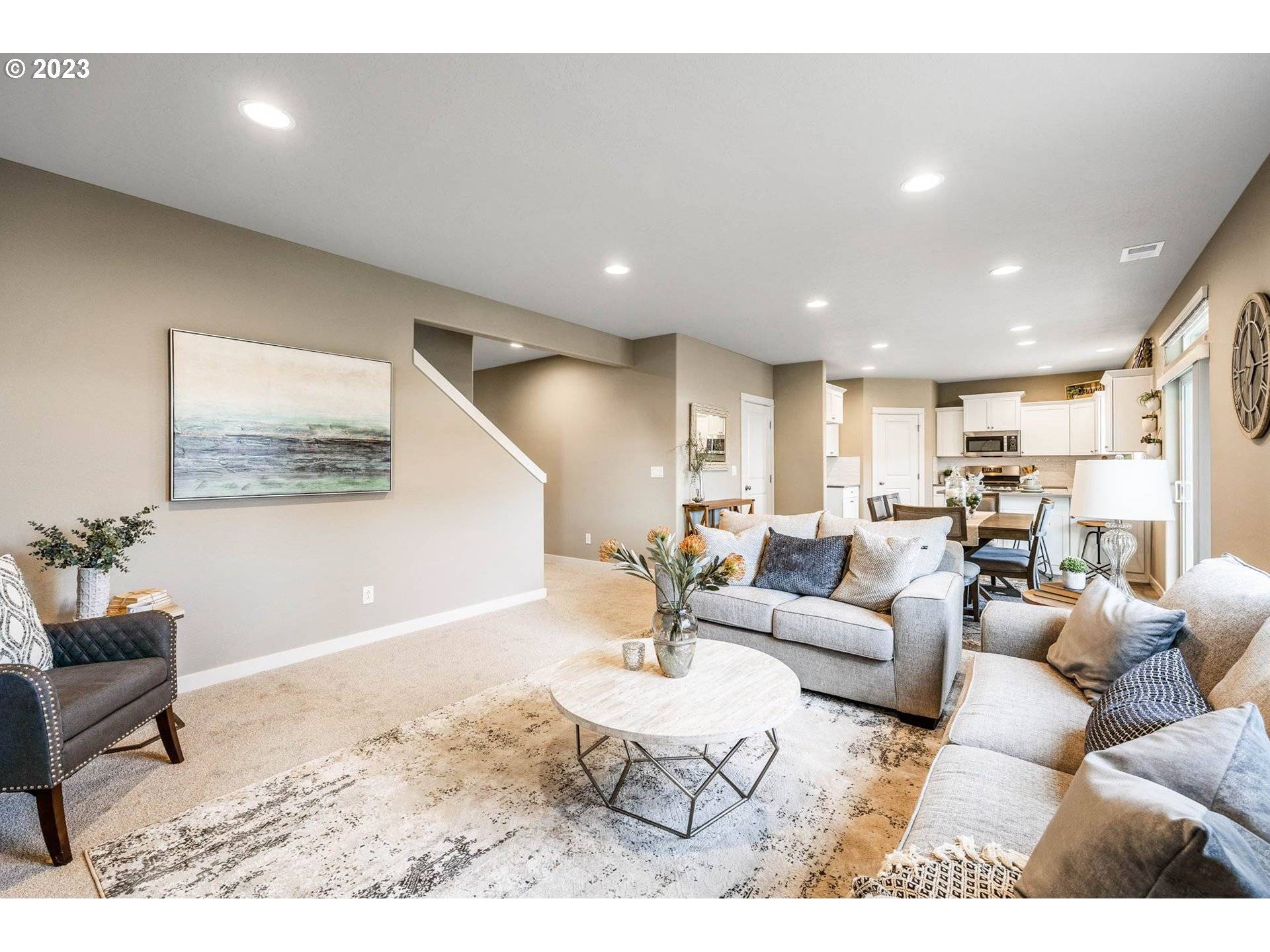 Lebanon, OR 97355,776 Cheadle Lake CT
