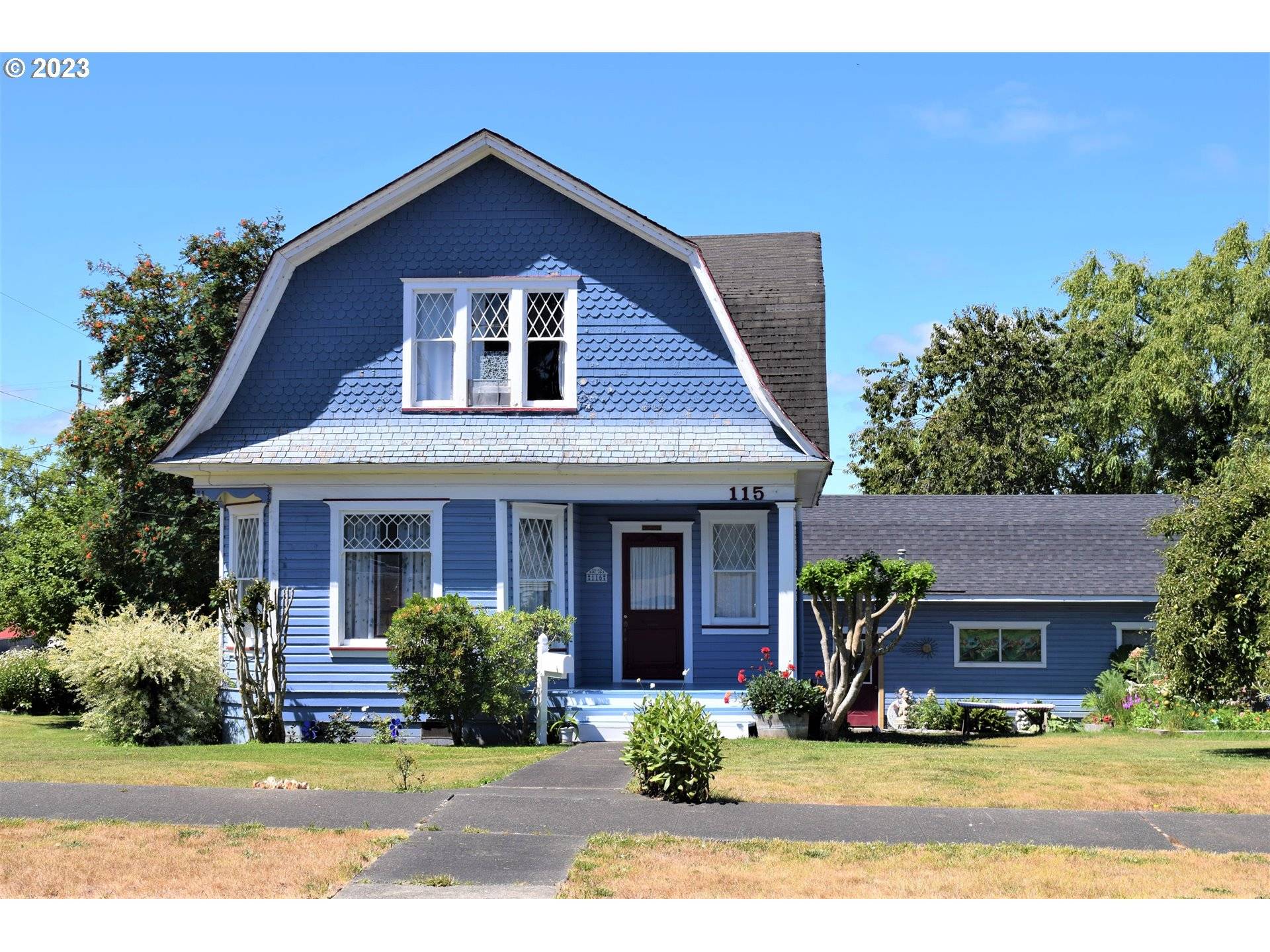 Coquille, OR 97423,115 N DEAN ST