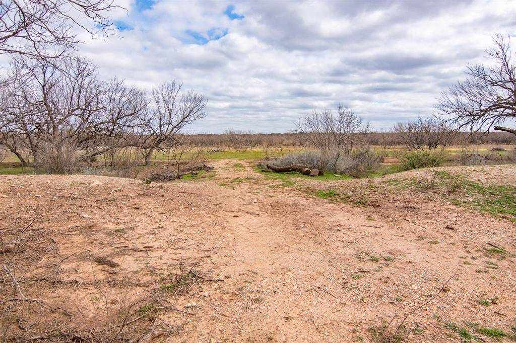 Brookesmith, TX 76827,16107 County Road 211