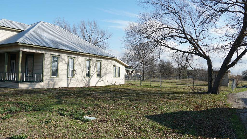 Palmer, TX 75152,307 W Jefferson Street