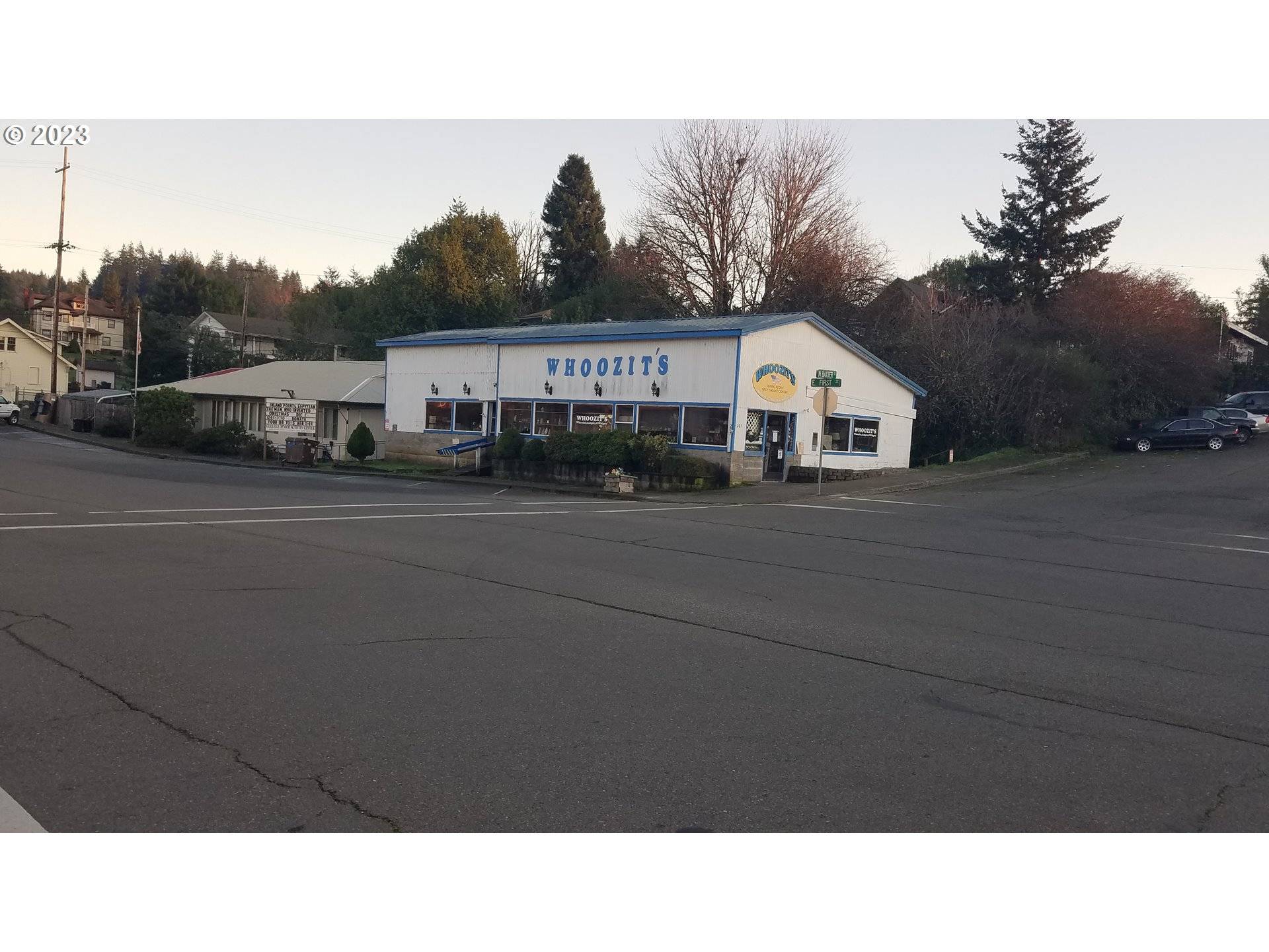 Coquille, OR 97423,207 E 1ST ST