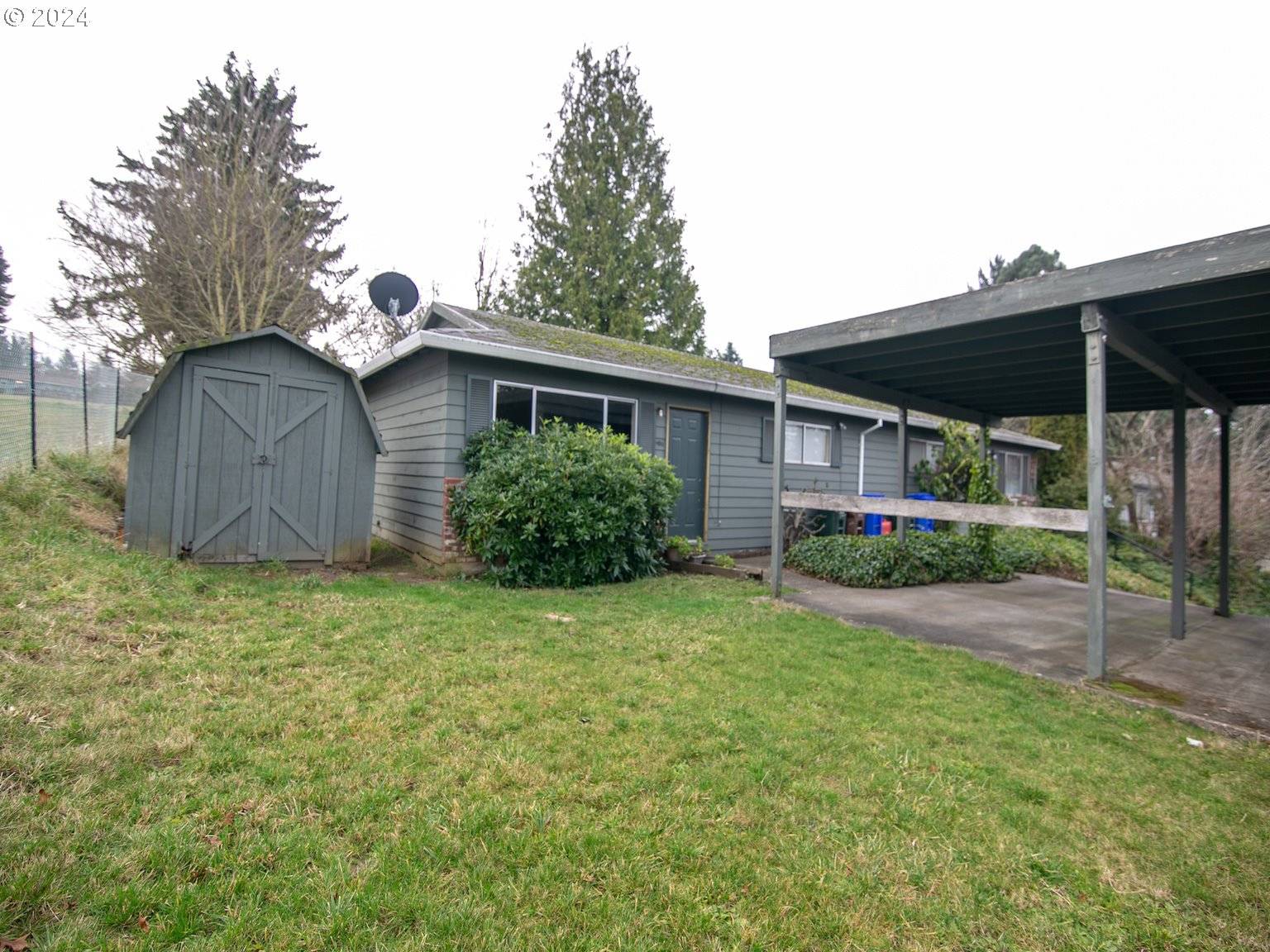 Gresham, OR 97030,910 NW WONDERVIEW CT