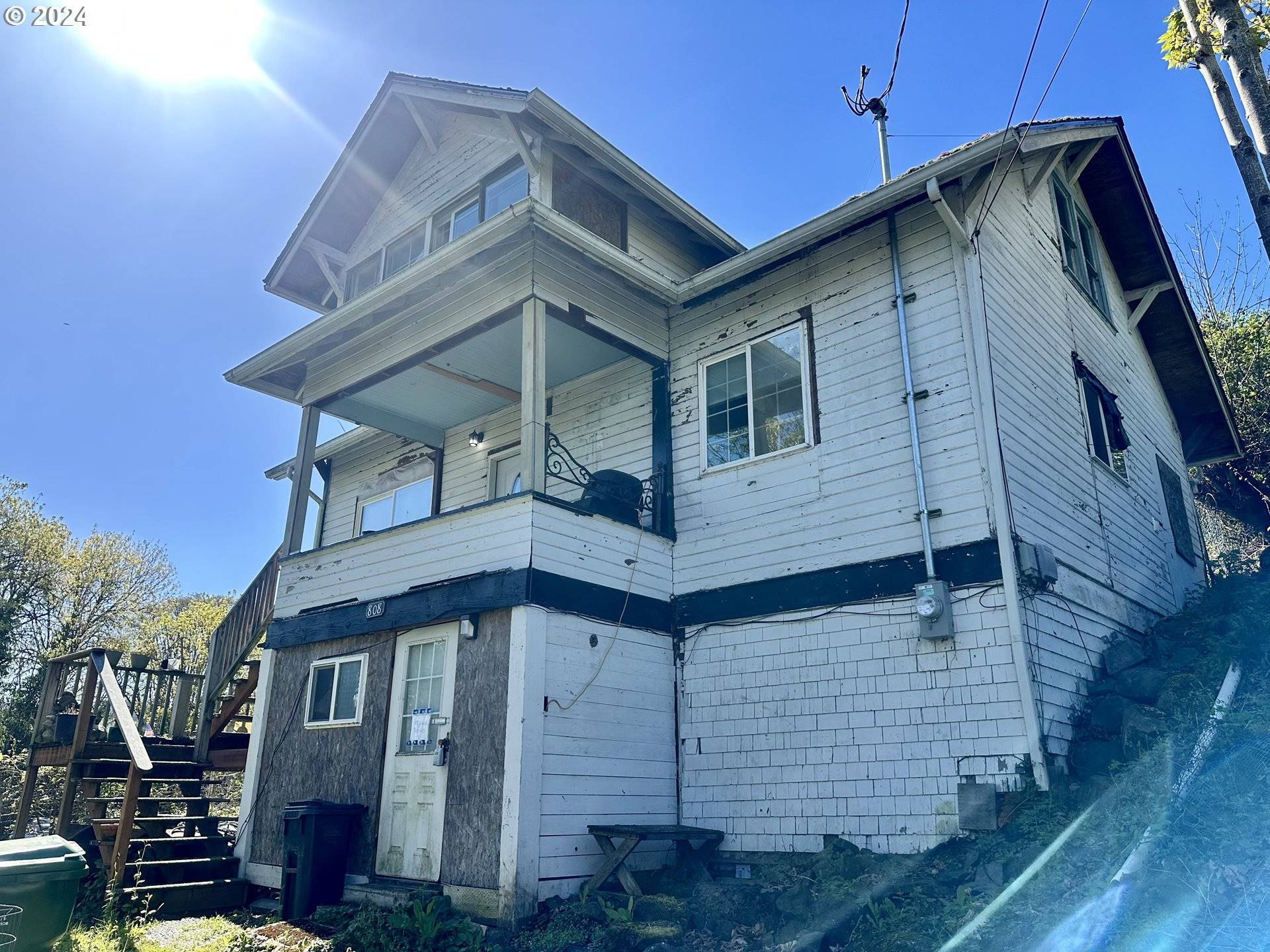 Rainier, OR 97048,808 W A LOOP