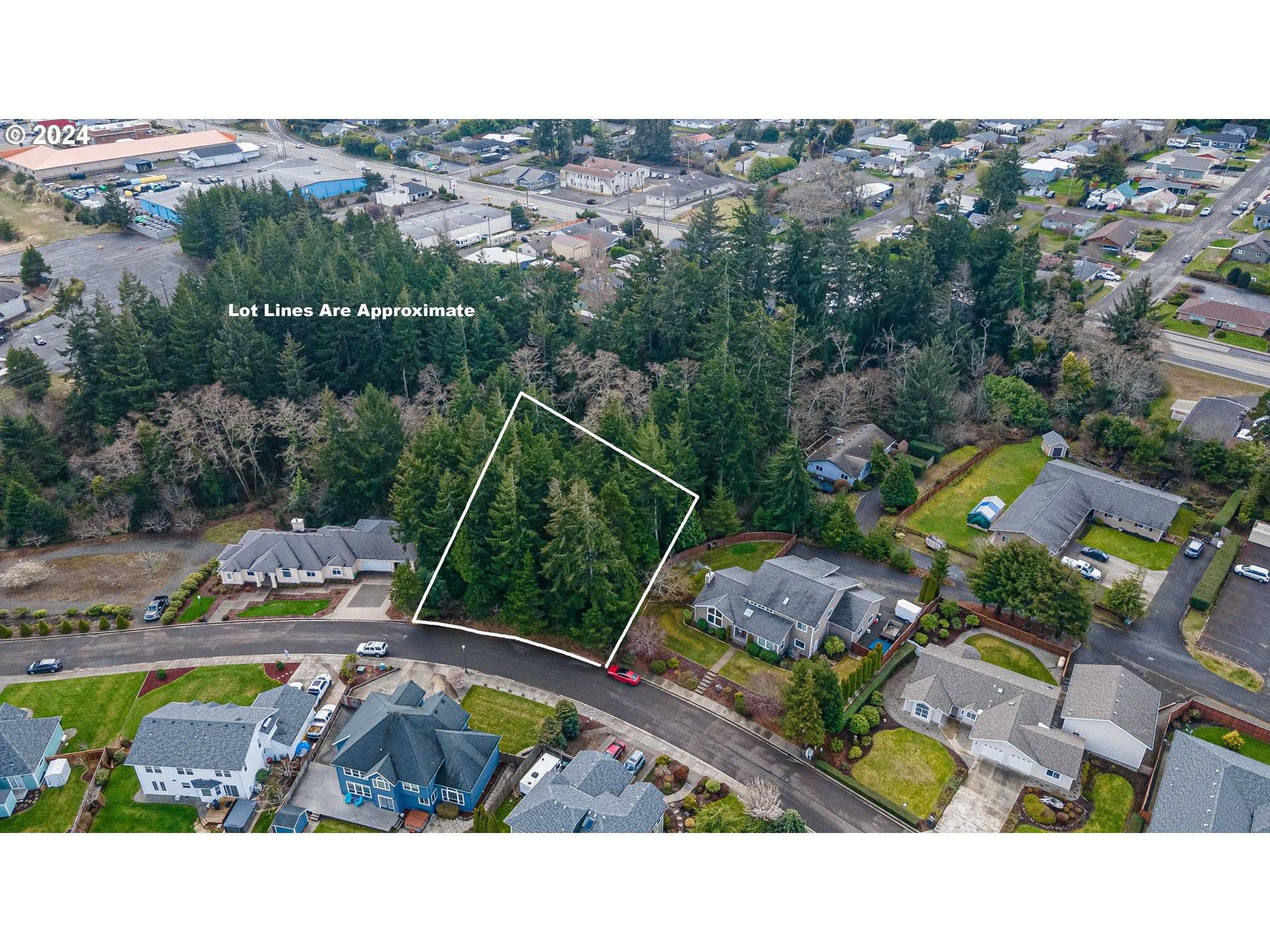 North Bend, OR 97459,2710 Alder Ridge DR