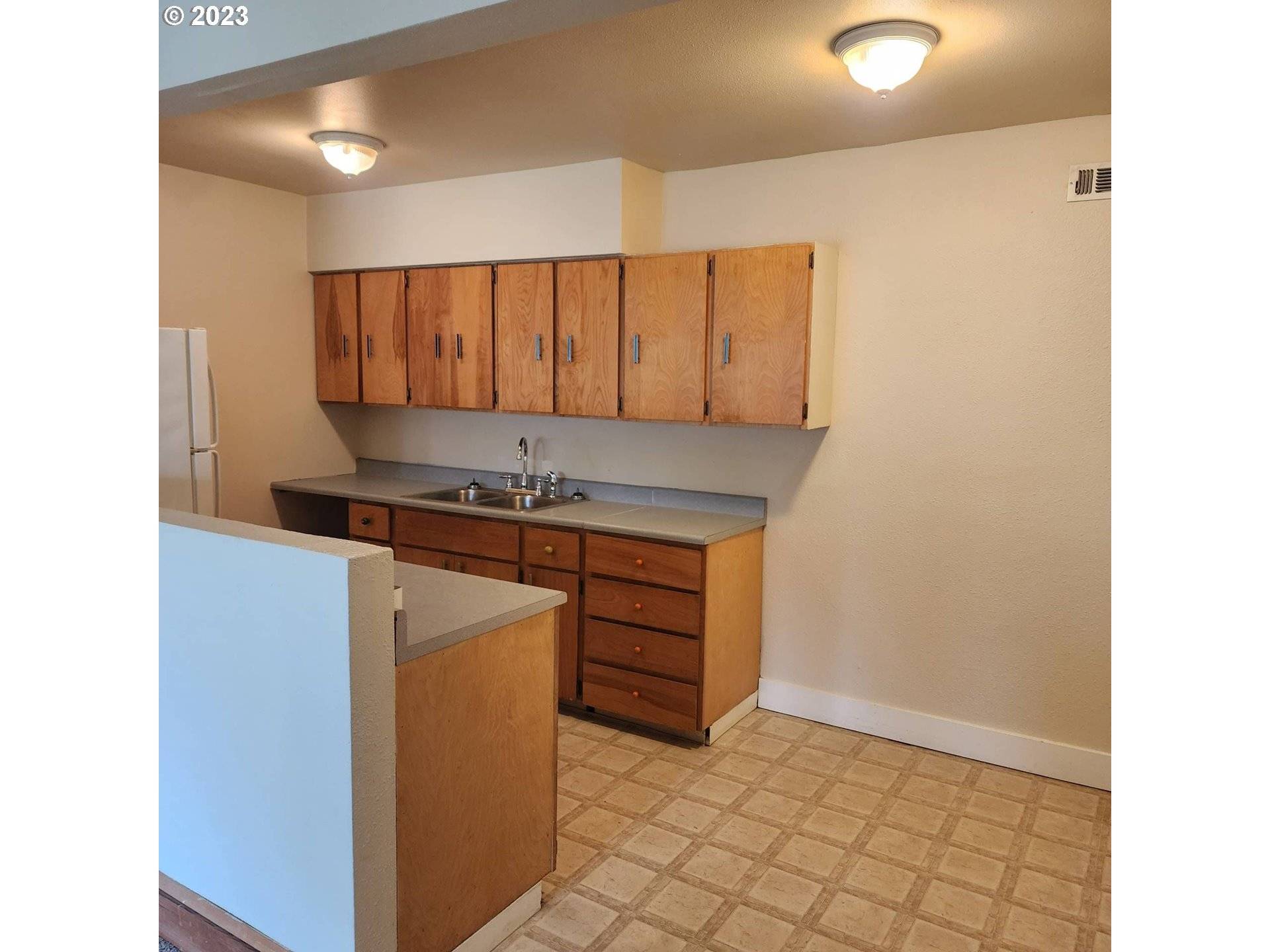 Portland, OR 97202,3825 SE 32ND AVE