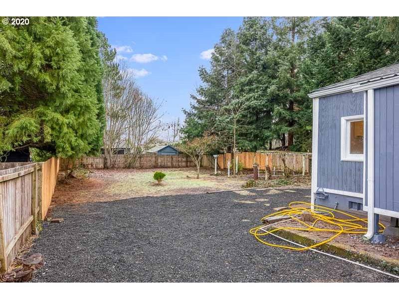 Dallas, OR 97338,1250 SW ELLIS ST