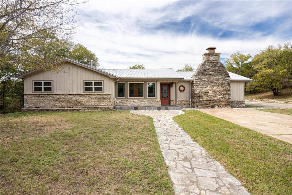 Glen Rose, TX 76043,308 Cedar Street