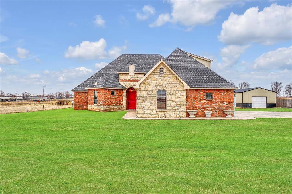 Weatherford, OK 73096,24186 E 998 Road