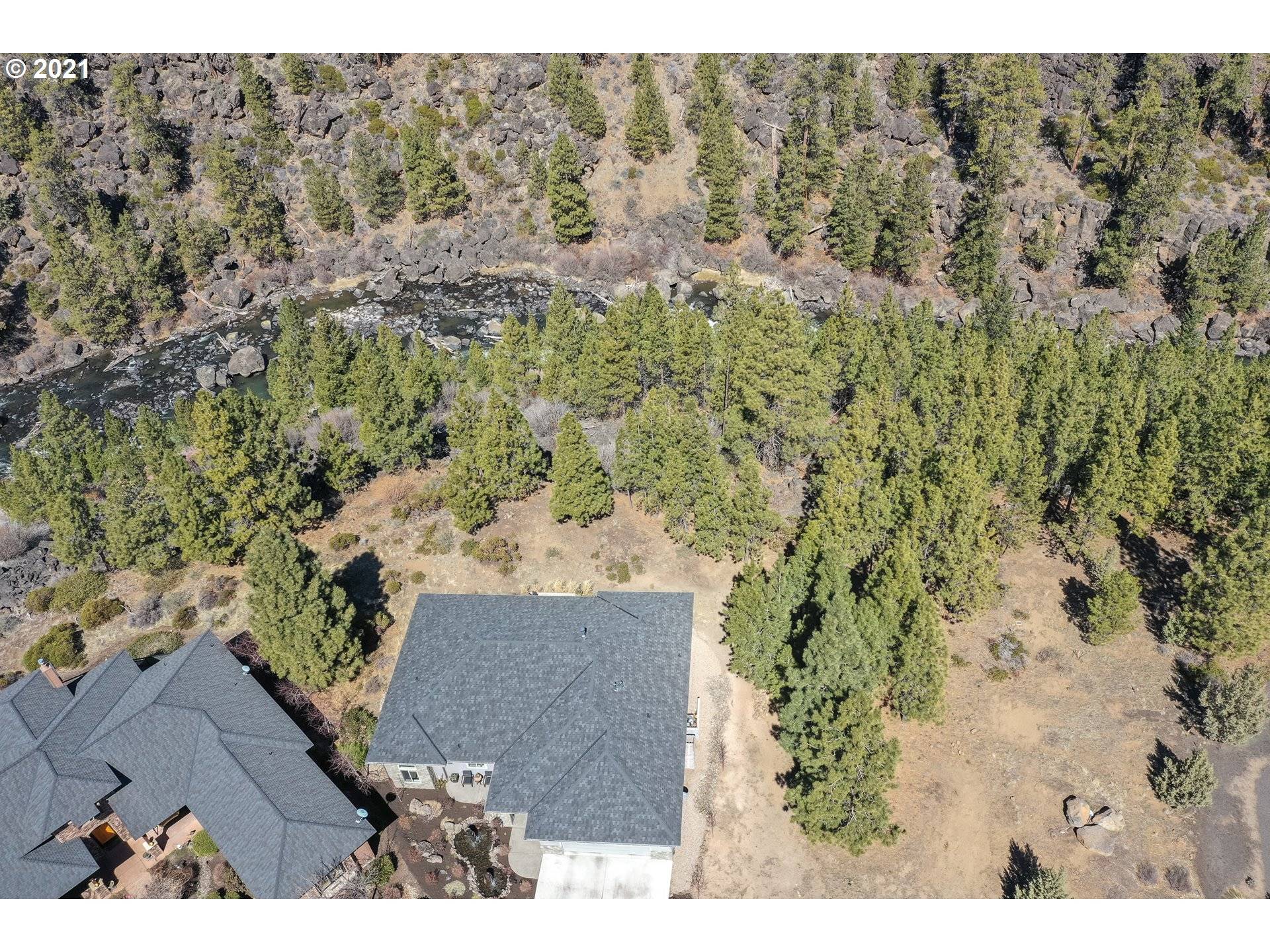 Bend, OR 97702,19574 HOLLYGRAPE ST