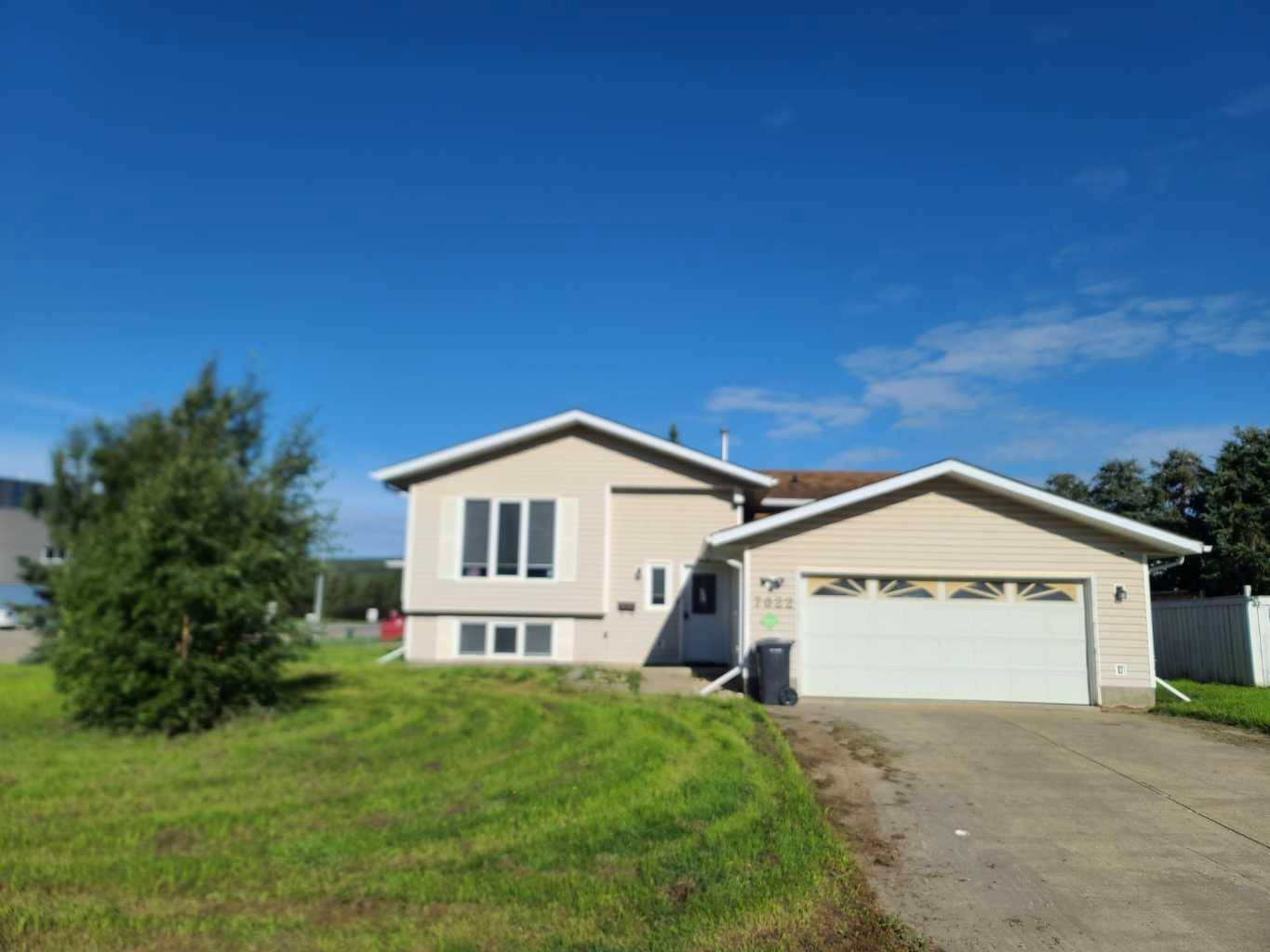 Peace River, AB T8S 1B4,7022 99 ST