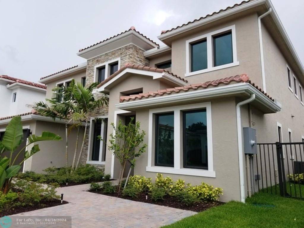 Fort Lauderdale, FL 33312,5661 Brookfield Cir