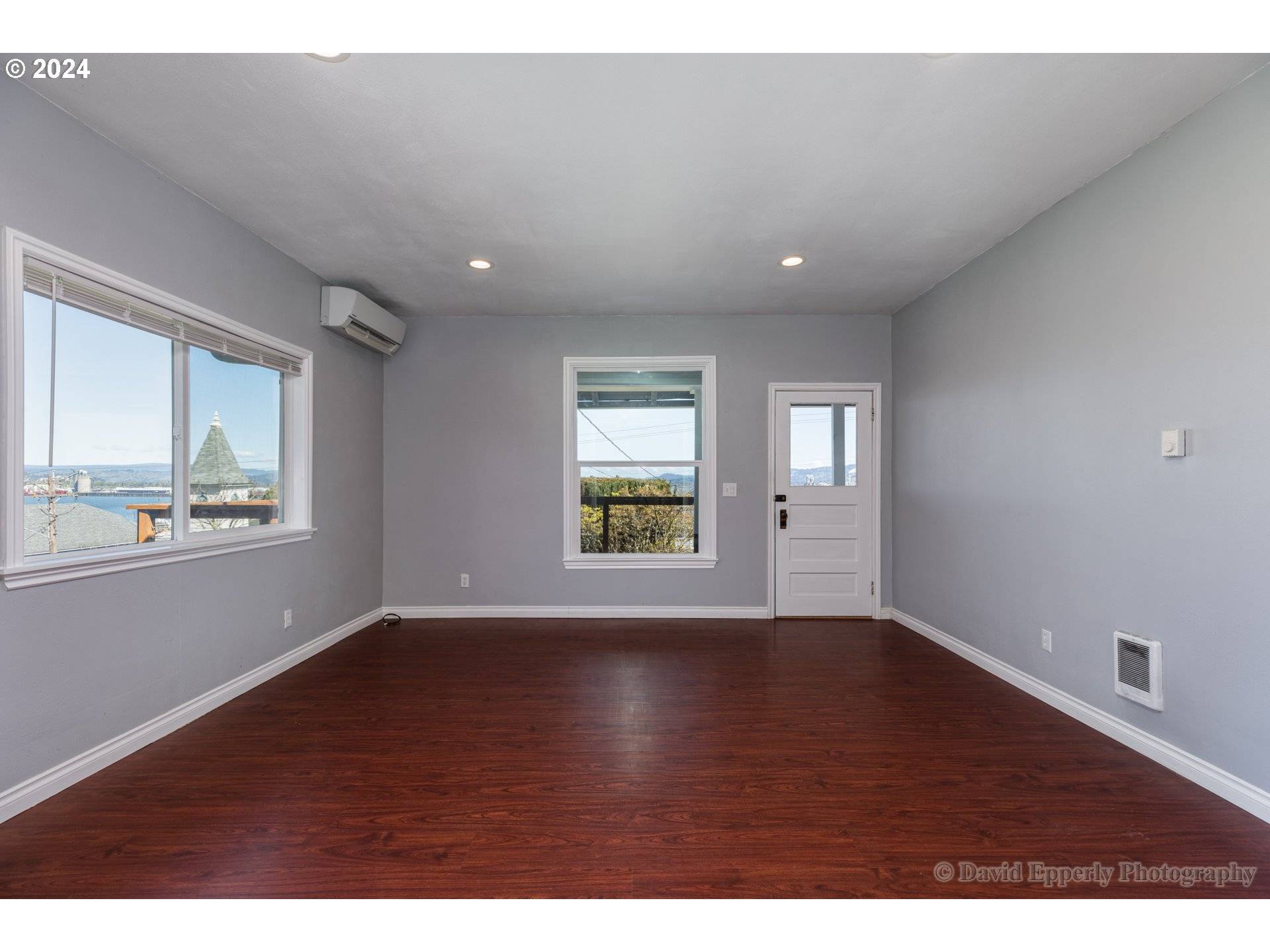 Rainier, OR 97048,112 E C ST