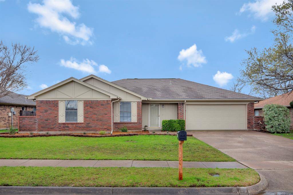 Keller, TX 76248,332 La Quinta Circle N