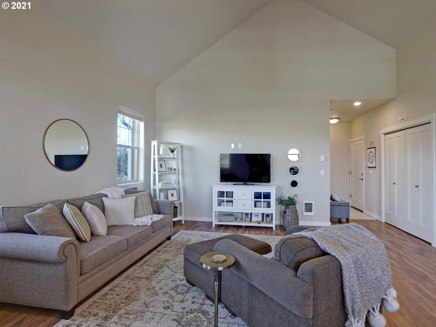 Portland, OR 97229,16284 NW CHADWICK WAY #301